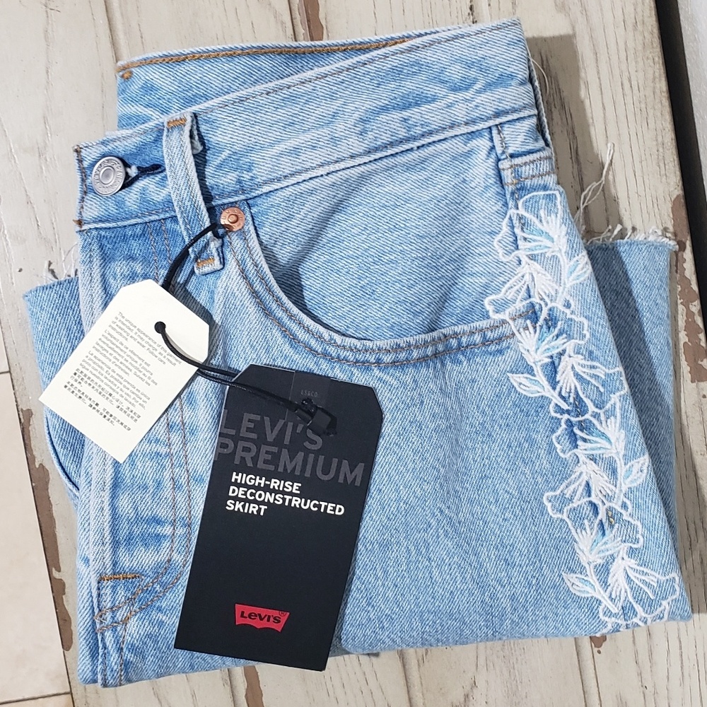 Levis Deconstructed Skirt - Picture 7 of 7